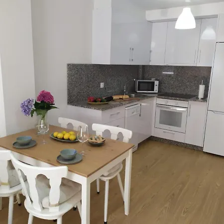 Apartment - 1 Bedroom With Wifi - 0144 Vigo